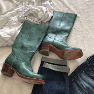 Teal Frye boots size 8